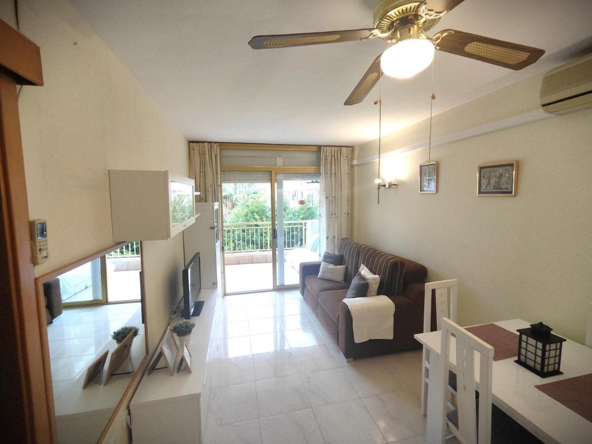 Luminoso Apartamento En Salou Con Terraza Y Parque Infantil Ideal Familias Εξωτερικό φωτογραφία