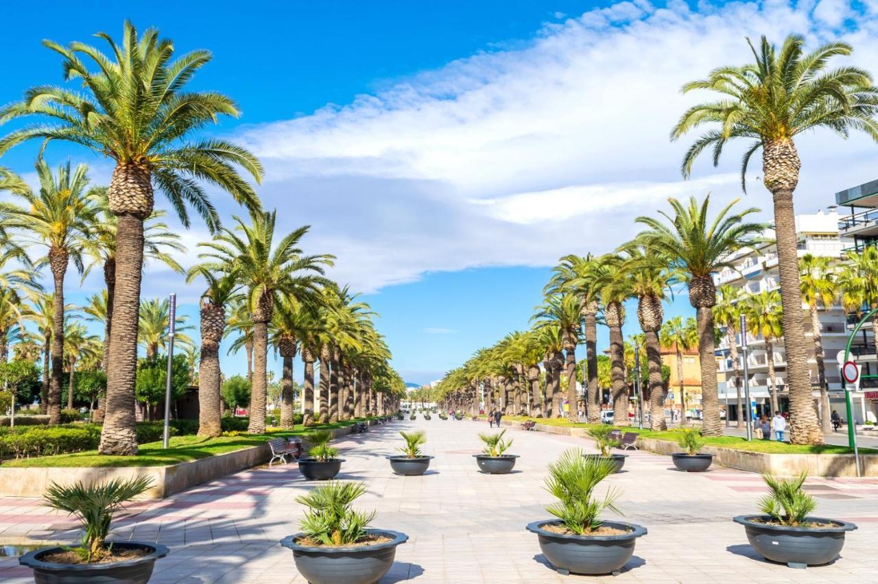 Luminoso Apartamento En Salou Con Terraza Y Parque Infantil Ideal Familias Εξωτερικό φωτογραφία