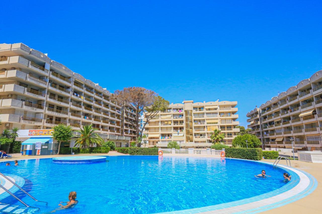 Luminoso Apartamento En Salou Con Terraza Y Parque Infantil Ideal Familias Εξωτερικό φωτογραφία